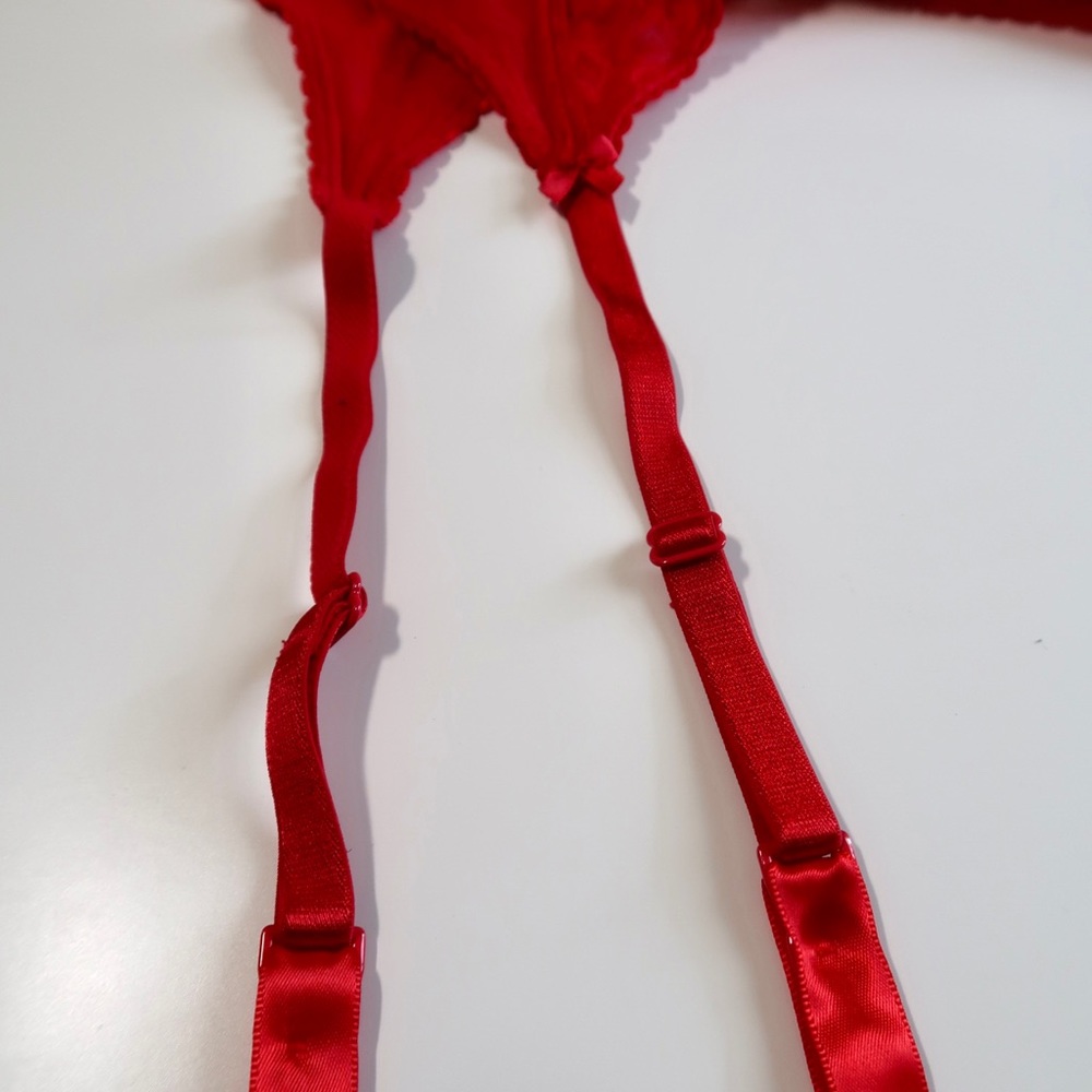 Victoria’s Secret Red Garter Belt - Picture 2 of 5